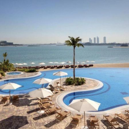 Tiara - Luxury Palm Jumeirah - Private Beach And Pool! Apartment Dubai Bagian luar foto