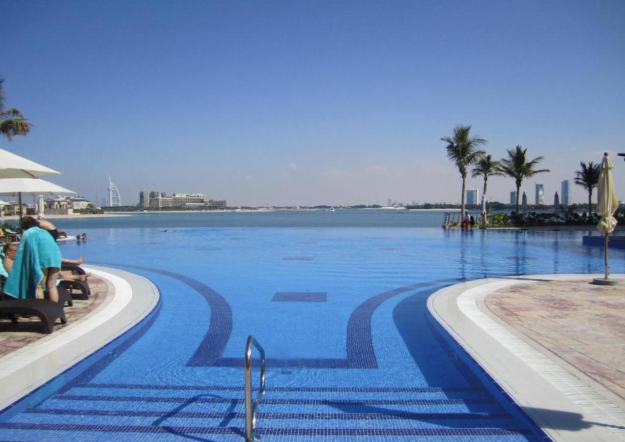 Tiara - Luxury Palm Jumeirah - Private Beach And Pool! Apartment Dubai Bagian luar foto